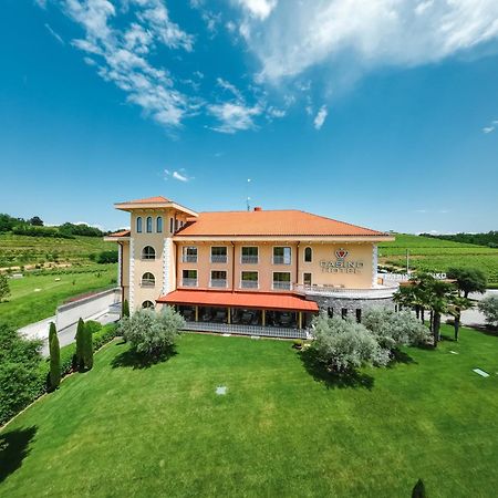 Hotel Venko Dobrovo Luaran gambar