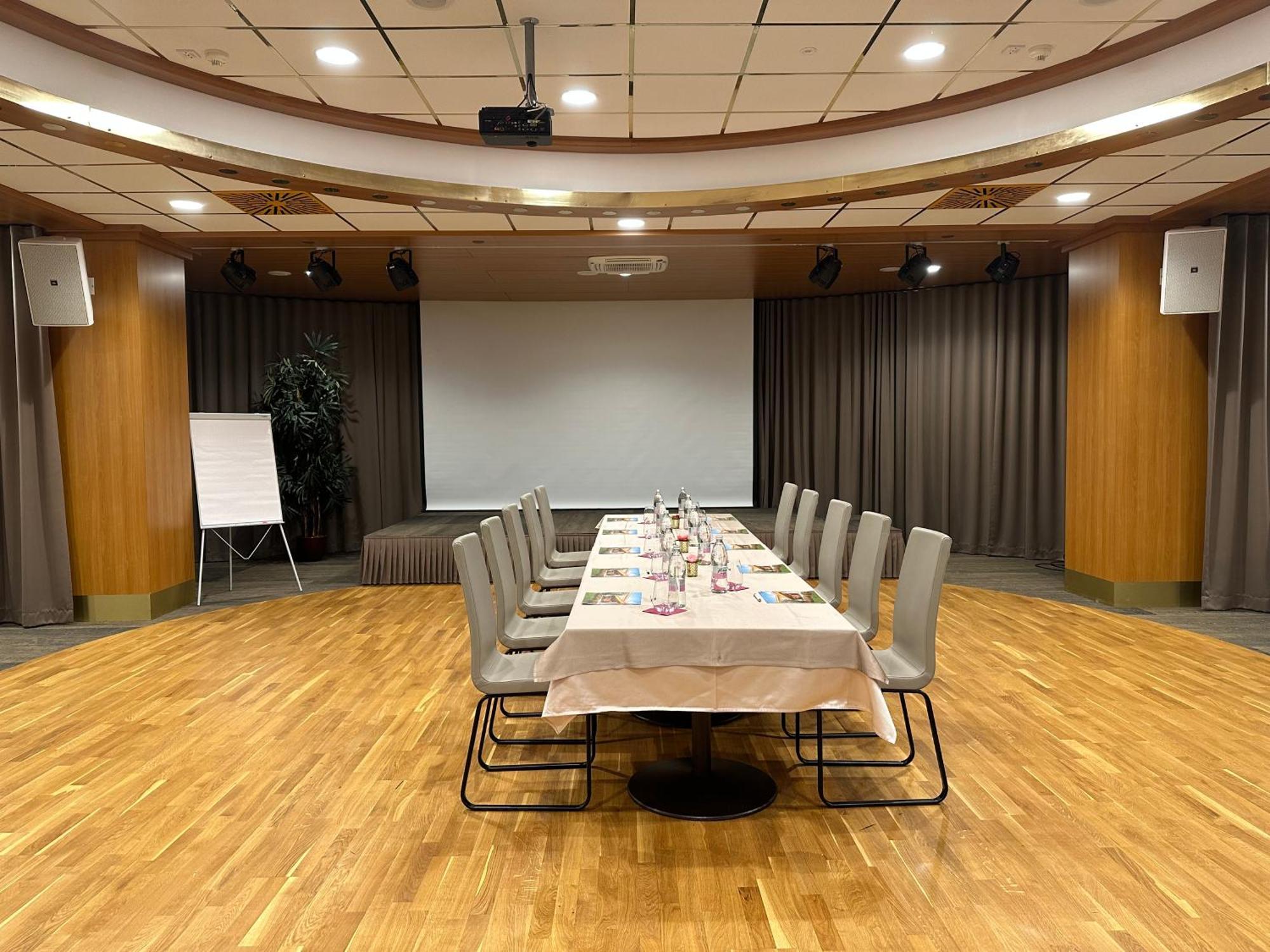 Hotel Venko Dobrovo Luaran gambar